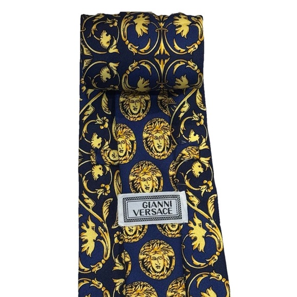 Gianni Versace Men's Vtg Tie Navy/Gold Baroque Medusa Silk 4